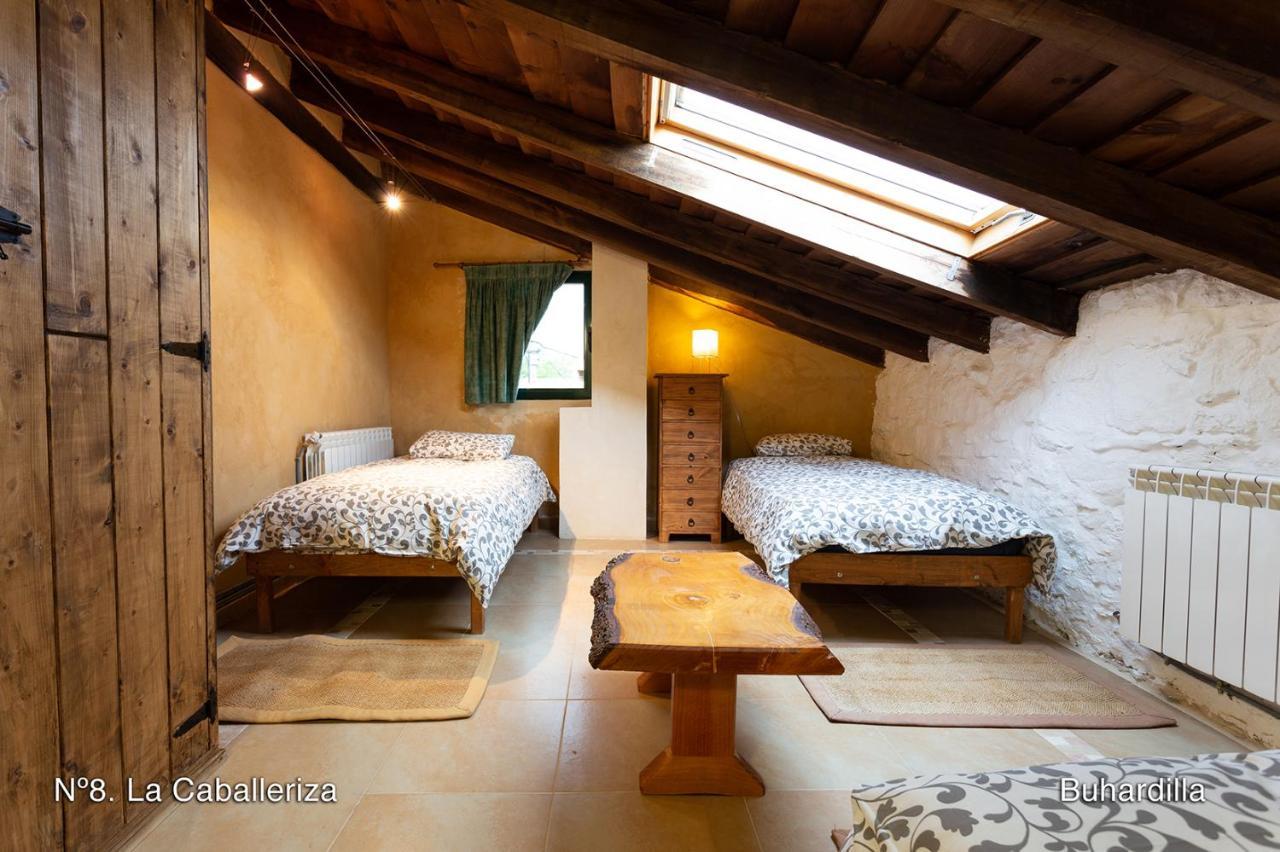 El Valle Perdido Casas Rurales Revelillas Bagian luar foto