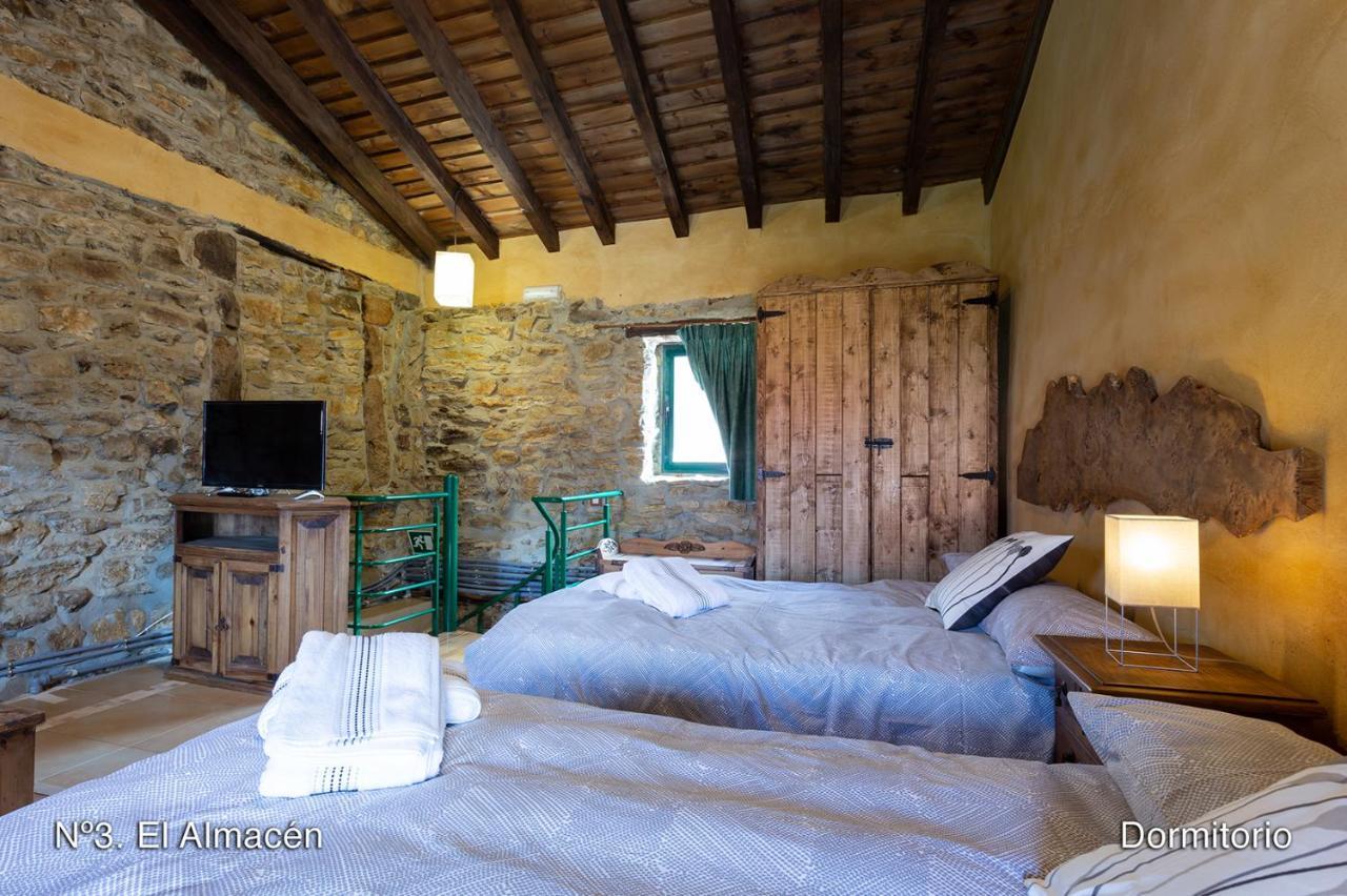 El Valle Perdido Casas Rurales Revelillas Bagian luar foto