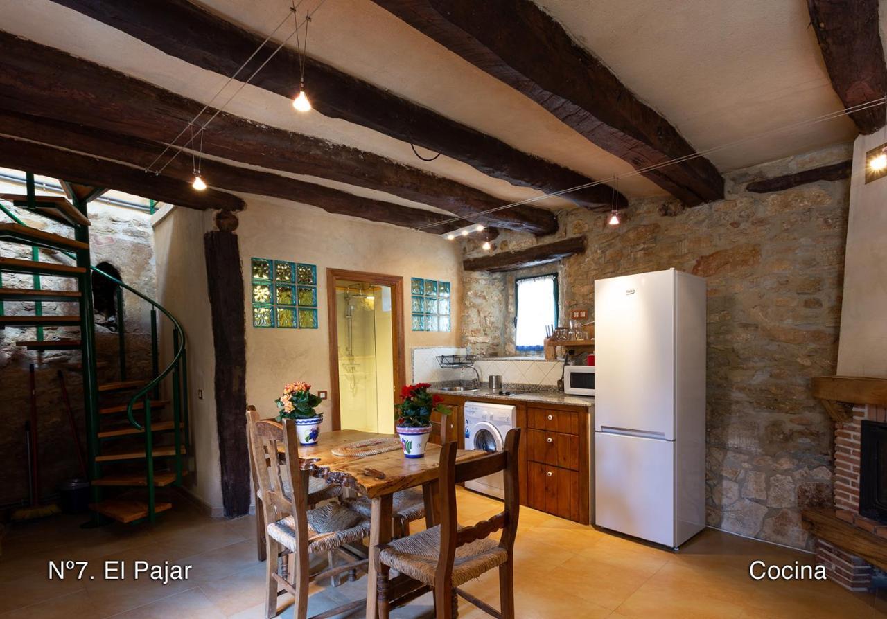 El Valle Perdido Casas Rurales Revelillas Bagian luar foto